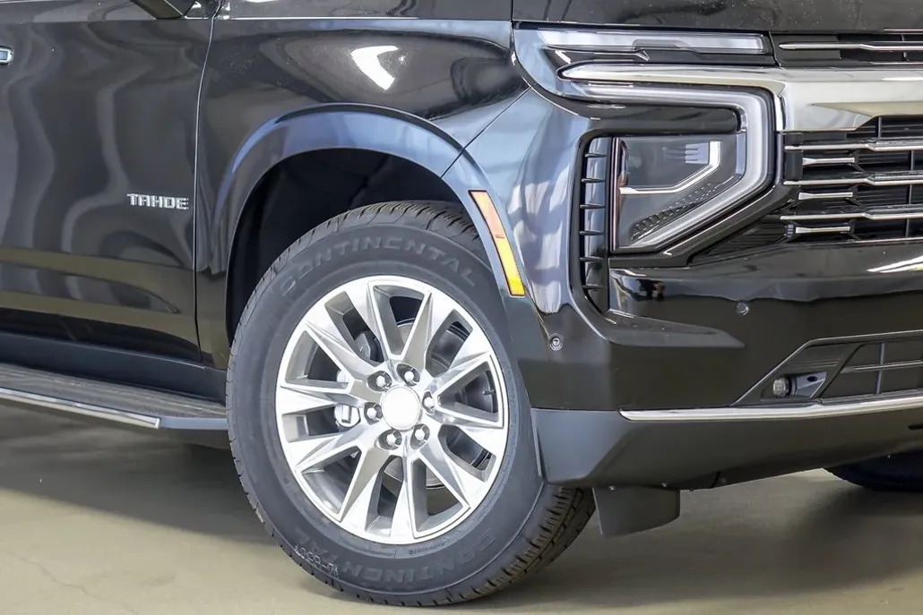 2025 Chevrolet Tahoe Premier photo 1