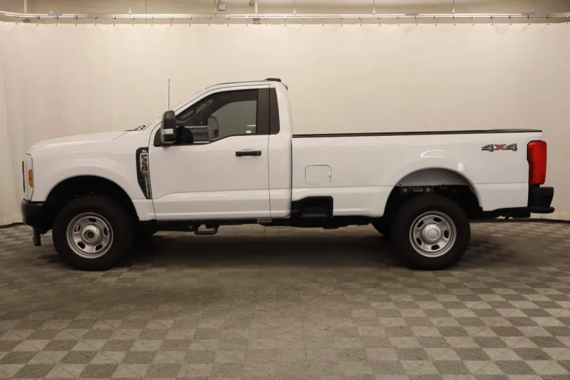 2024 Ford F-350 XL photo 1