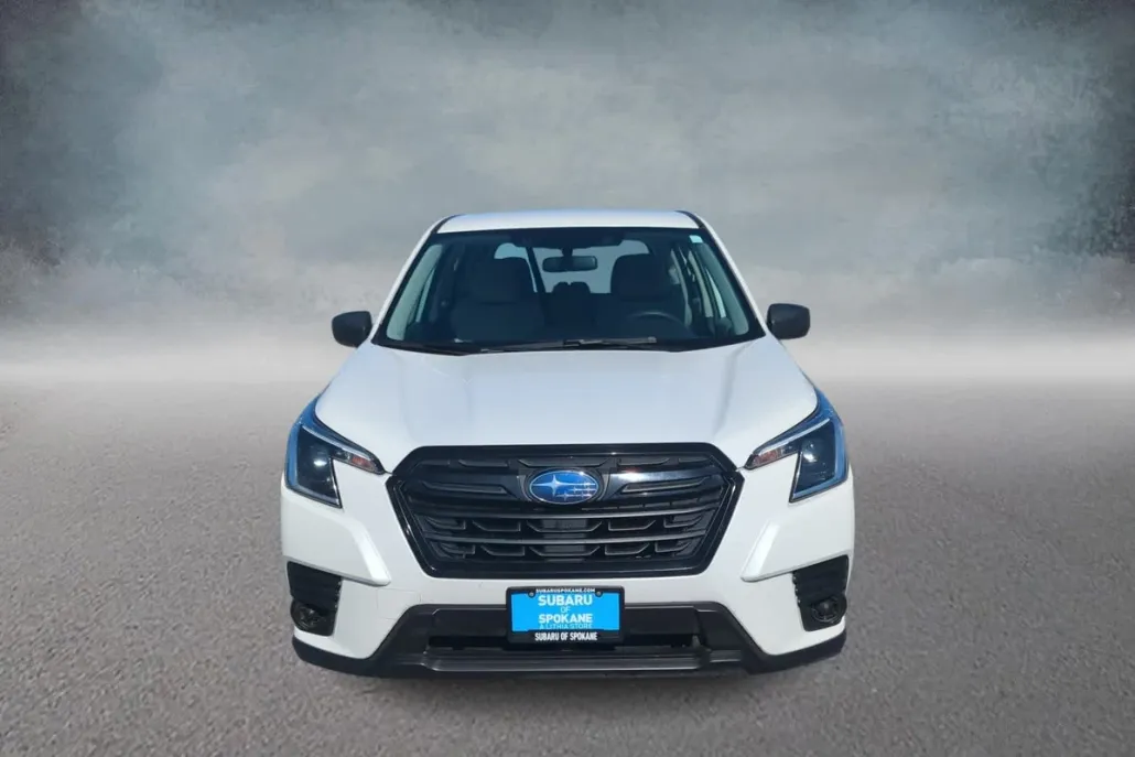 2024 Subaru Forester Base photo 1