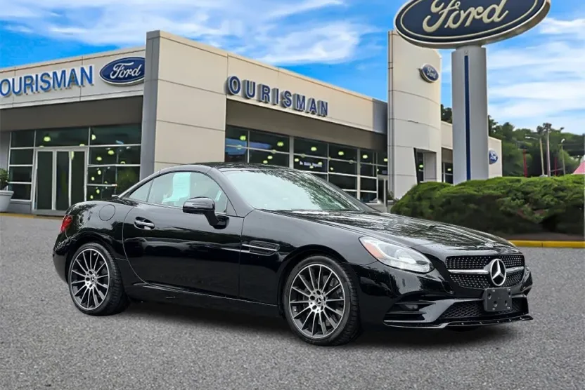 2018 Mercedes Benz SLC 300 photo 1