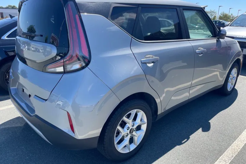 2023 Kia Soul LX Technology photo 1