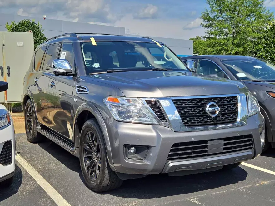 2020 Nissan Armada Platinum photo 1