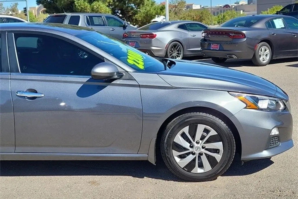 2020 Nissan Altima 2.5 S photo 1
