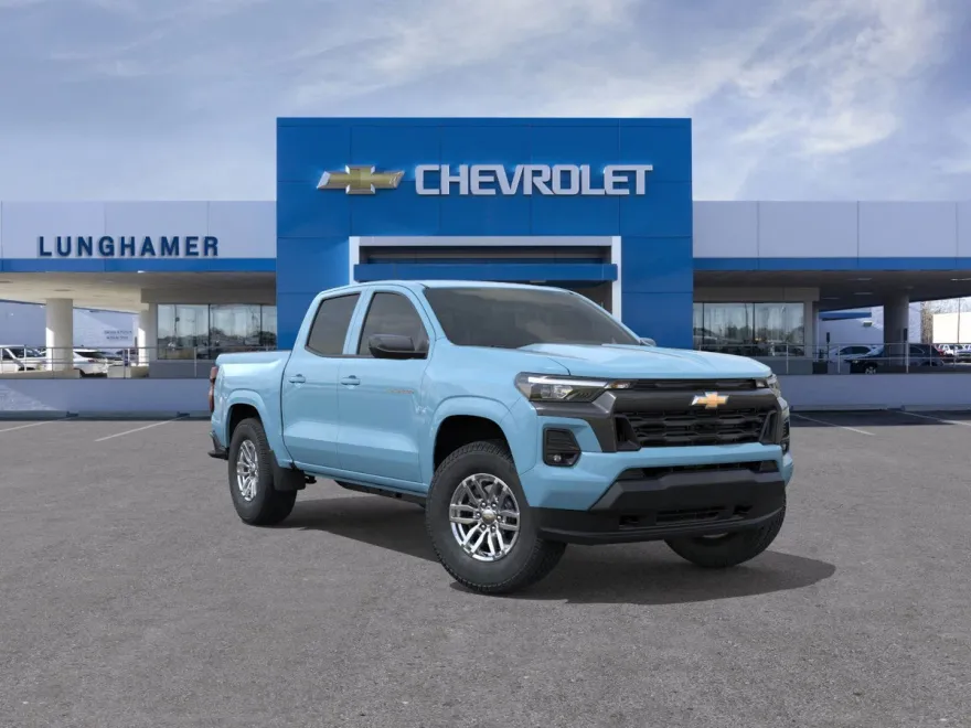 2026 Chevrolet Colorado LT photo 1