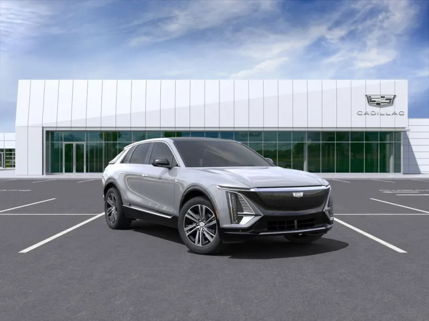 2025 Cadillac Lyriq Luxury photo 1
