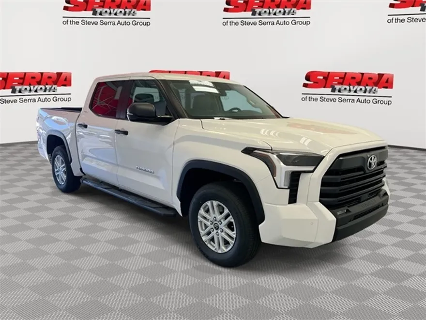 2024 Toyota Tundra SR5 photo 1