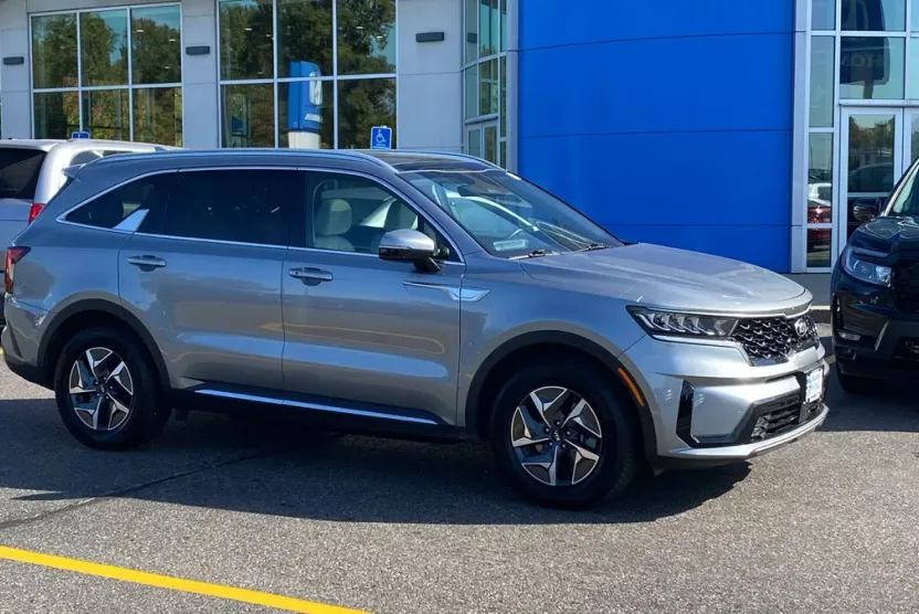 2021 Kia Sorento Hybrid EX photo 1