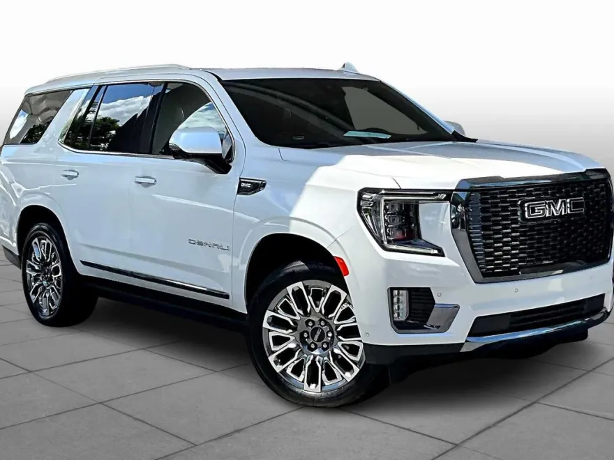 2024 Gmc Yukon Denali Ultimate photo 1