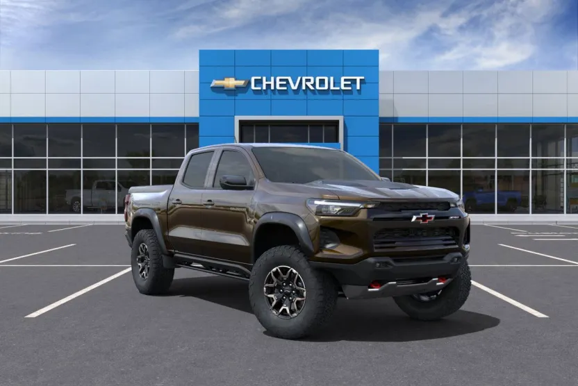 2025 Chevrolet Colorado ZR2 photo 1