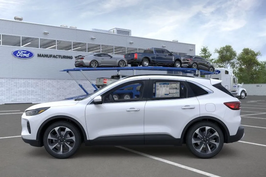 2025 Ford Escape Platinum photo 1