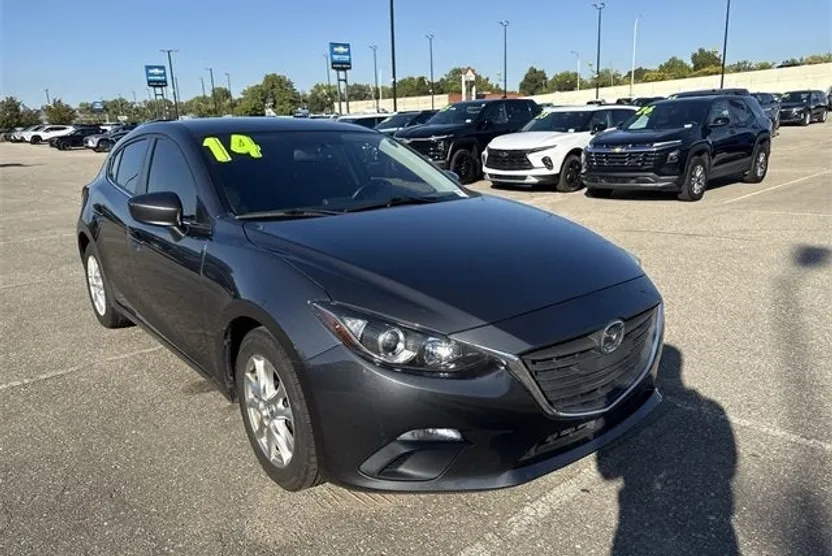 2014 Mazda Mazda3 Touring photo 1