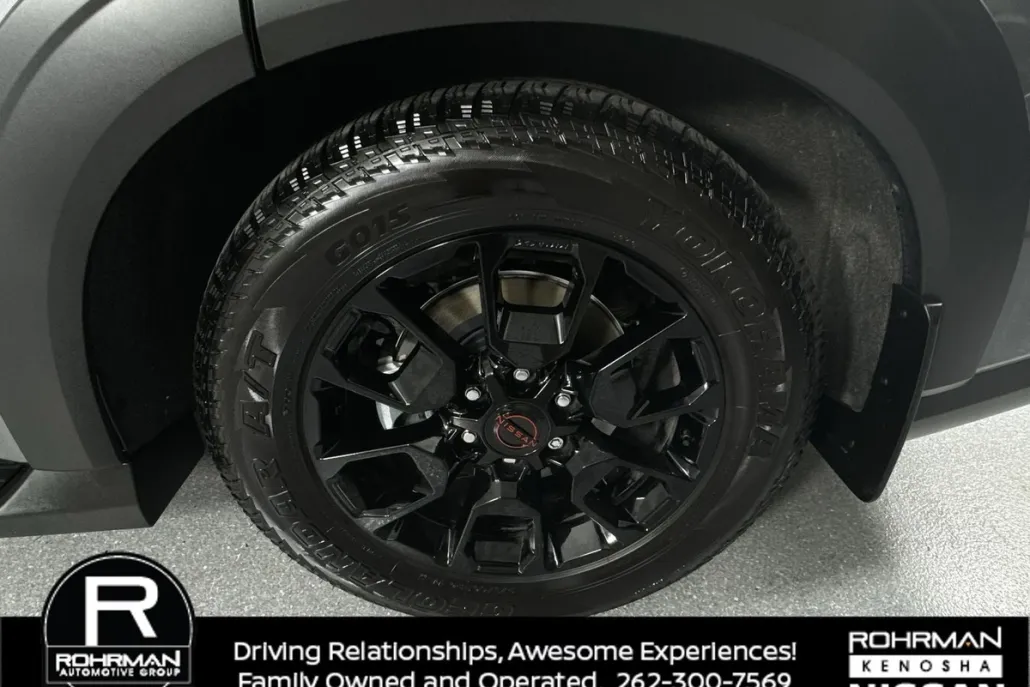 2025 Nissan Armada photo 1