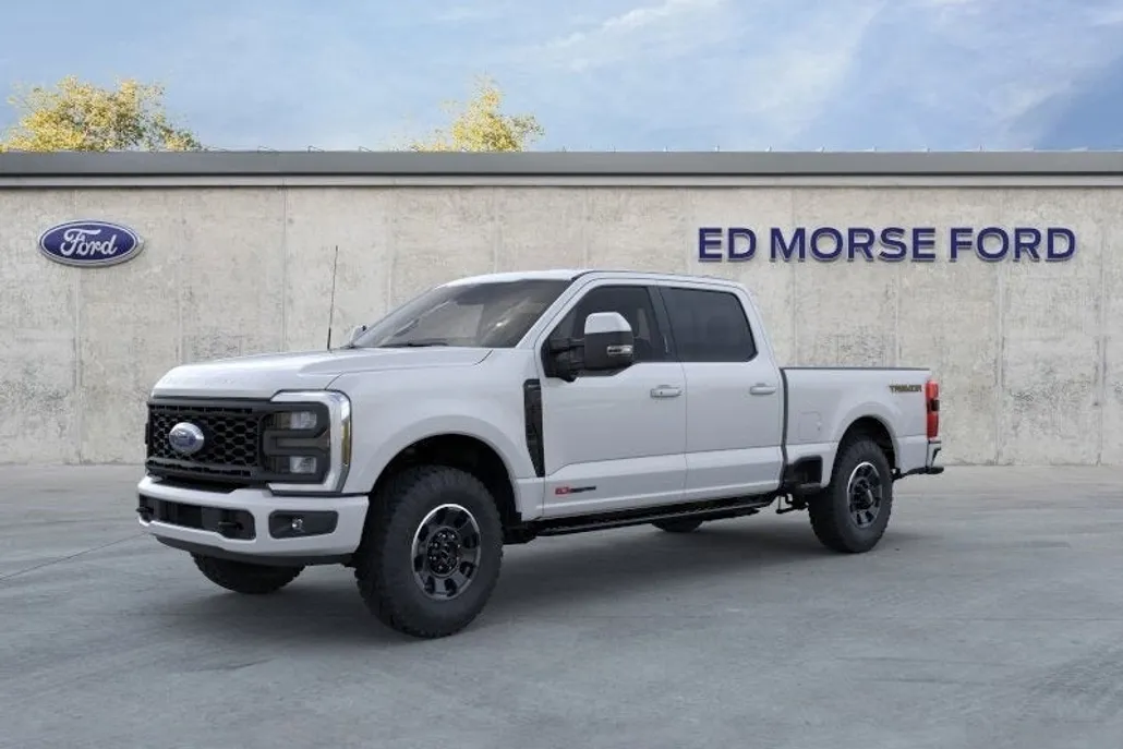 2024 Ford F-250 Lariat photo 1