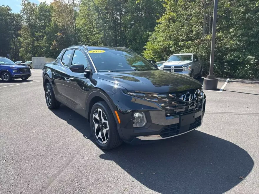 2023 Hyundai Santa Cruz Limited photo 1