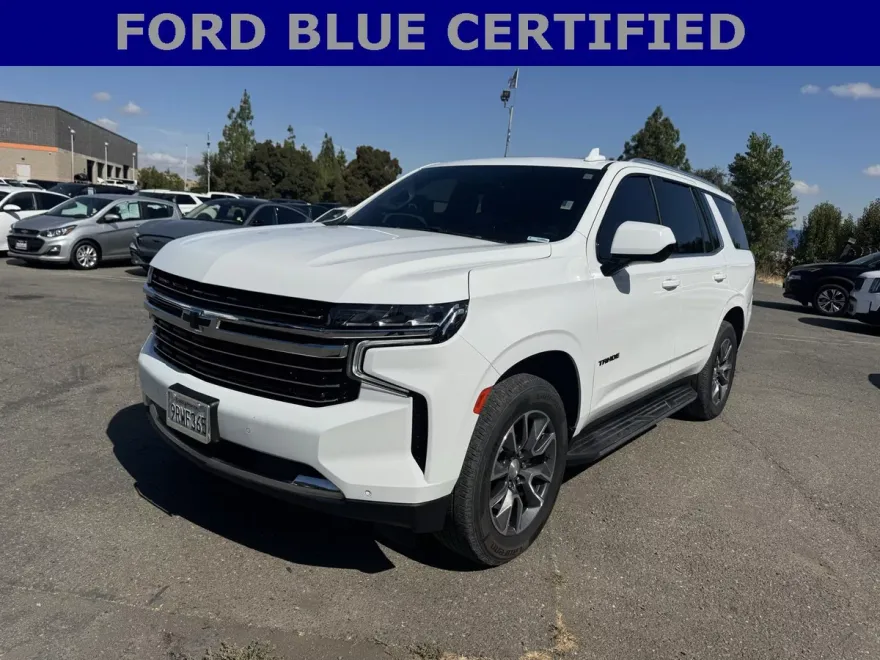 2022 Chevrolet Tahoe LT photo 1