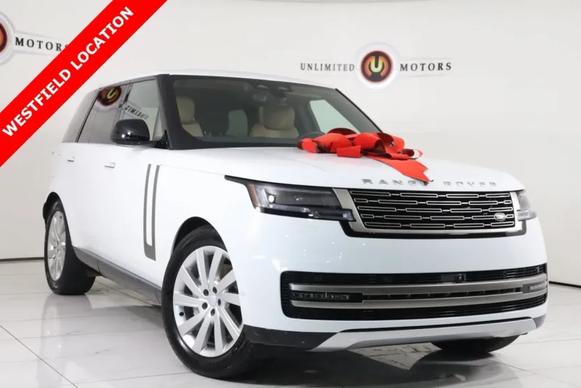 2024 Land Rover Range Rover SE photo 1
