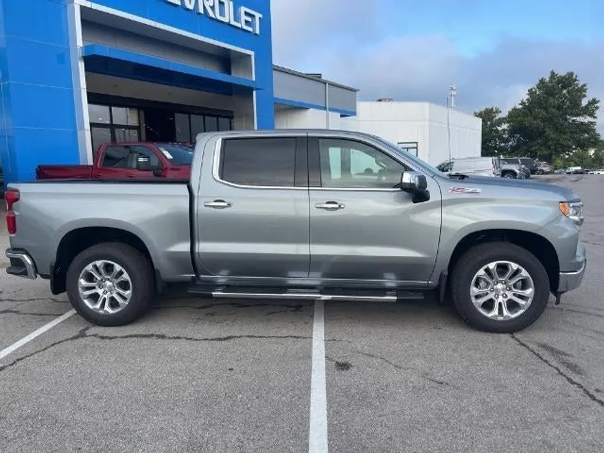 2026 Chevrolet Silverado 1500 LTZ photo 1