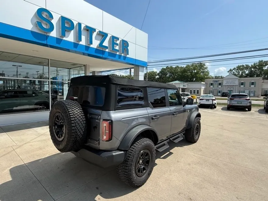 2023 Ford Bronco Wildtrak photo 1