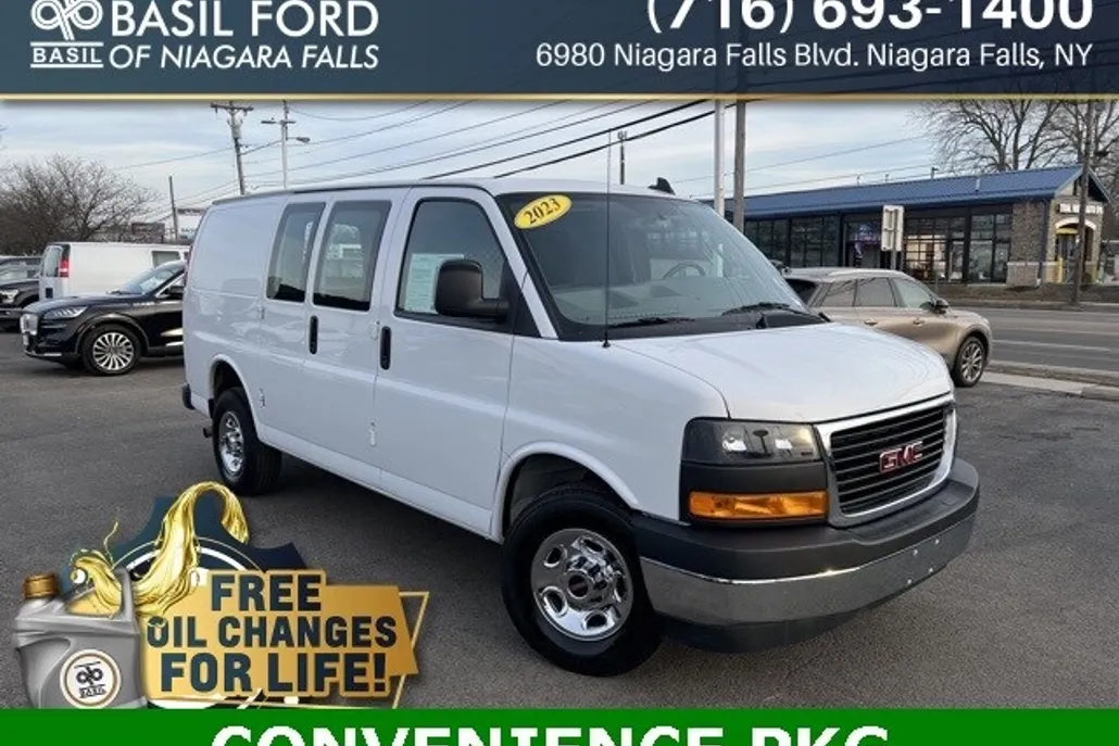 2023 Gmc Savana 2500 Cargo photo 1