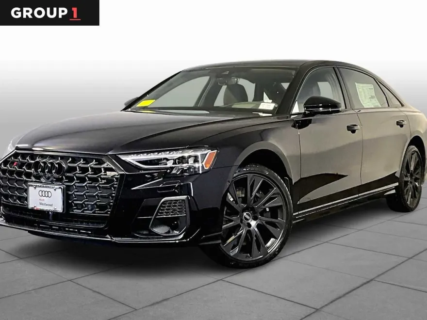 2025 Audi S8 4.0T photo 1
