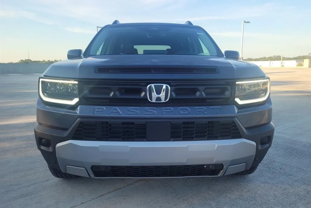 2026 Honda Passport photo 1