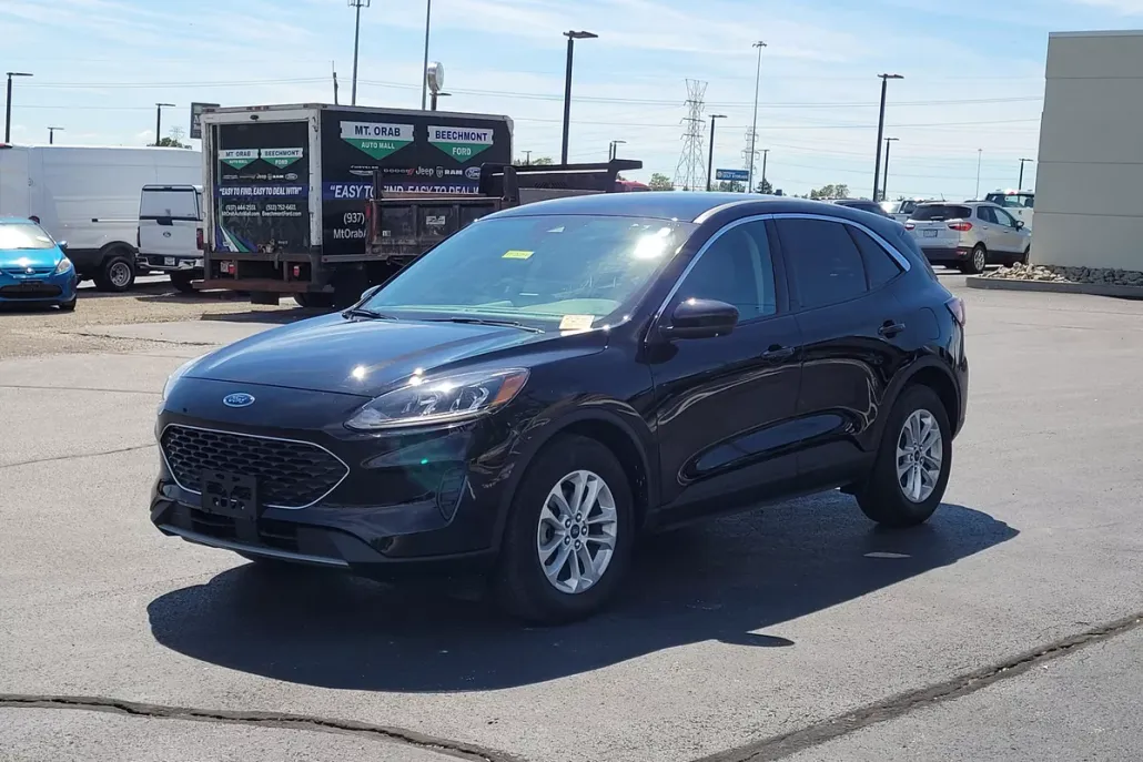 2020 Ford Escape SE photo 1