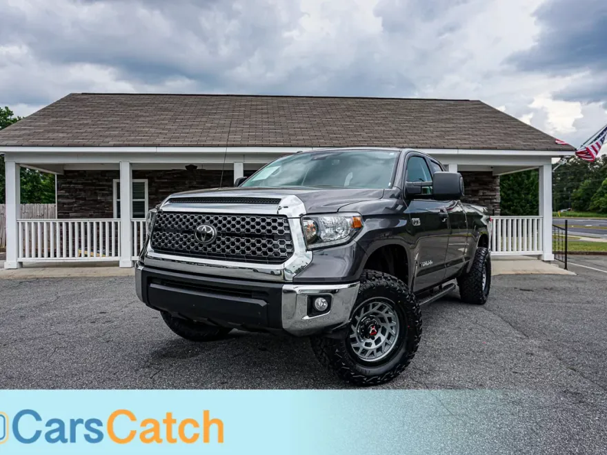 2018 Toyota Tundra SR5 photo 1