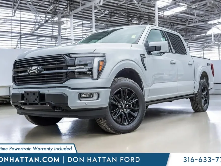 2025 Ford F-150 Platinum photo 1