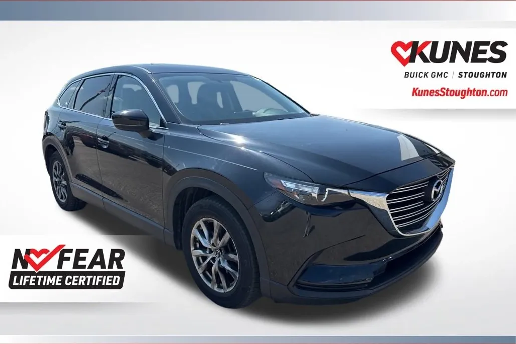 2016 Mazda CX-9 Touring photo 1