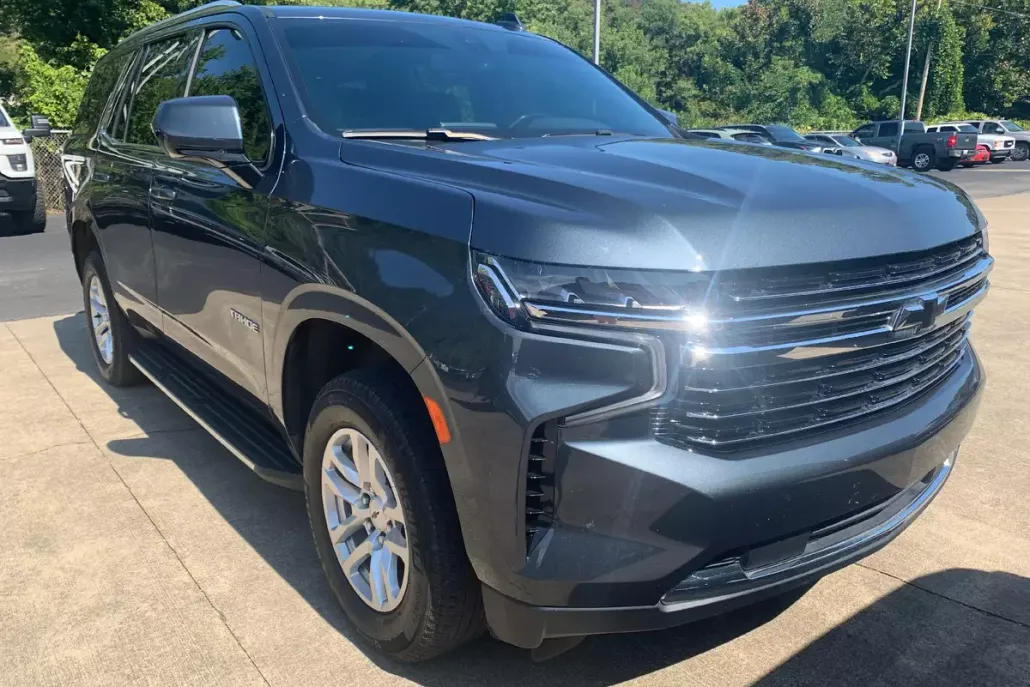 2021 Chevrolet Tahoe LT photo 1