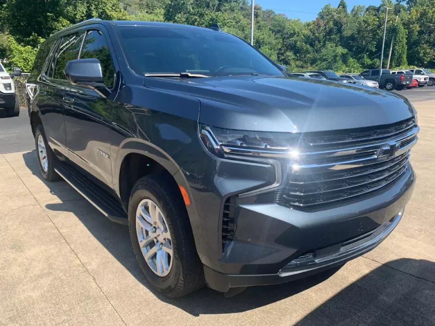 2021 Chevrolet Tahoe LT photo 1