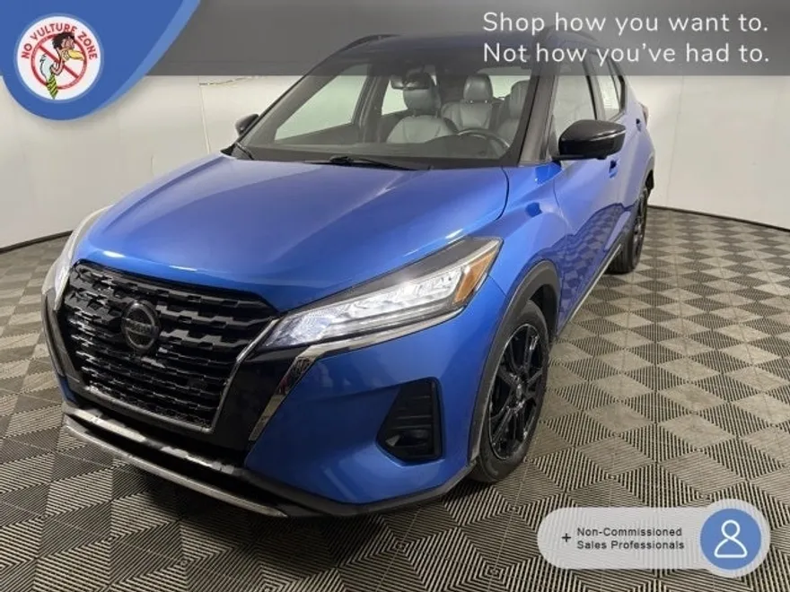 2021 Nissan Kicks SR photo 1
