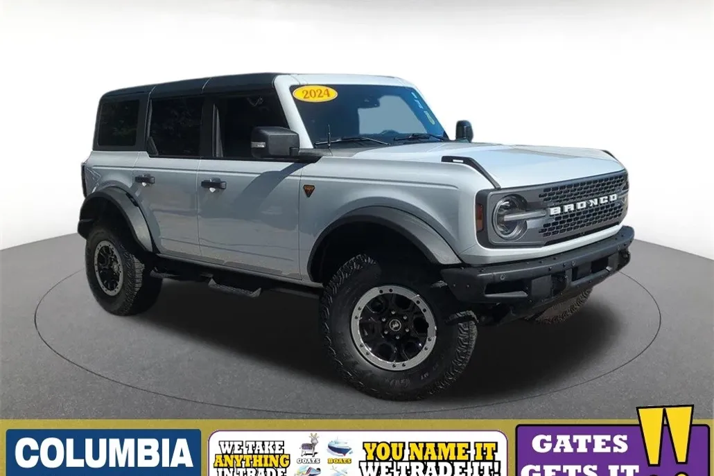 2024 Ford Bronco Badlands photo 1