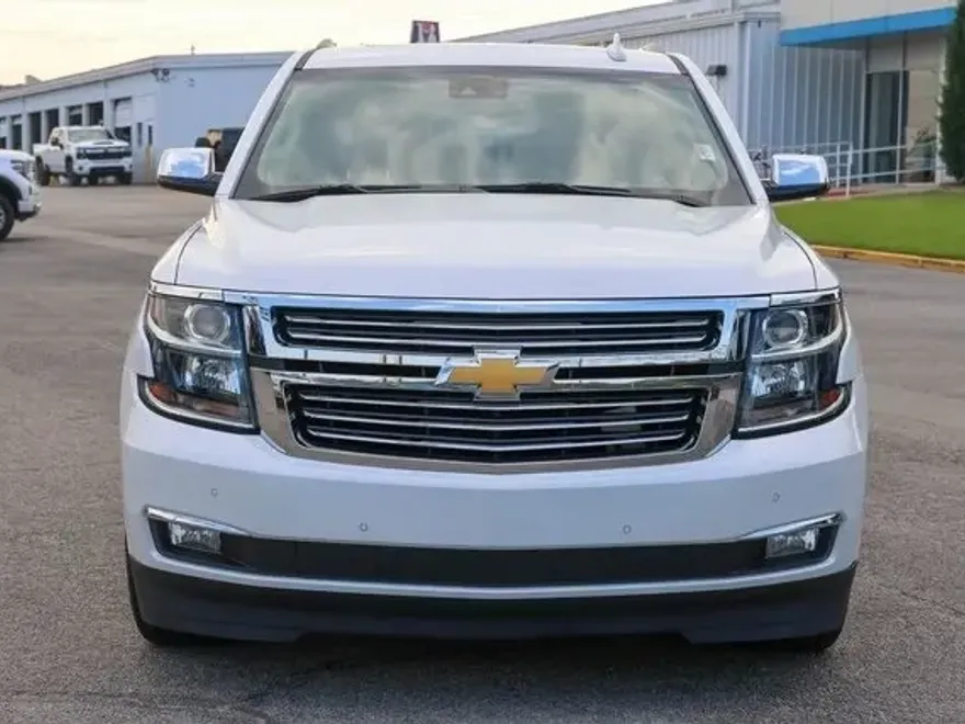 2020 Chevrolet Tahoe Premier photo 1