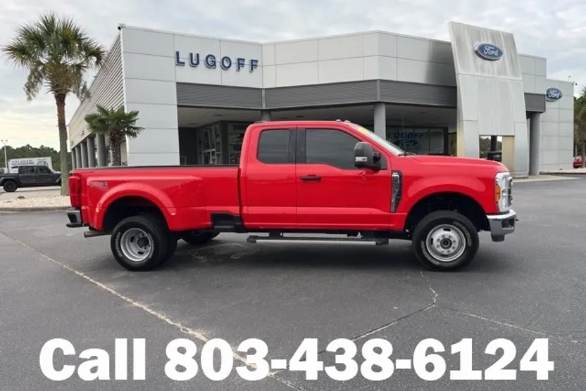 2023 Ford F-350 XLT photo 1