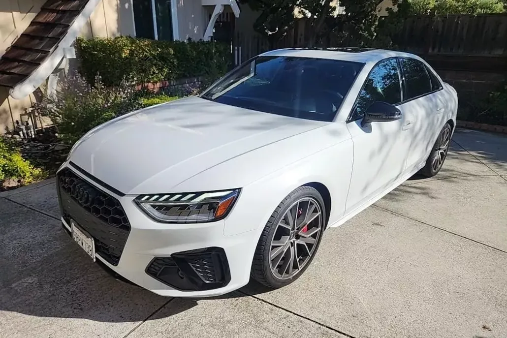 2022 Audi S4 Base Premium Plus photo 1
