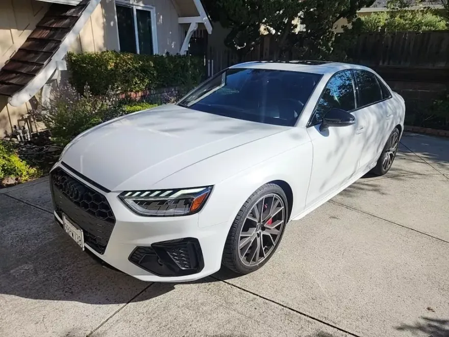 2022 Audi S4 Base Premium Plus photo 1