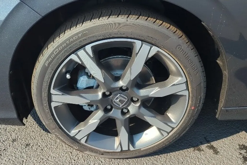 2026 Honda Civic Hybrid Sport Touring photo 1