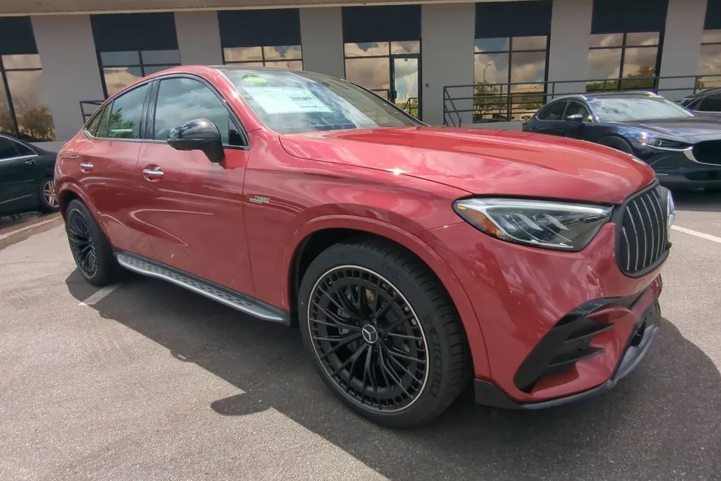 2026 Mercedes Benz GLC 43 AMG photo 1
