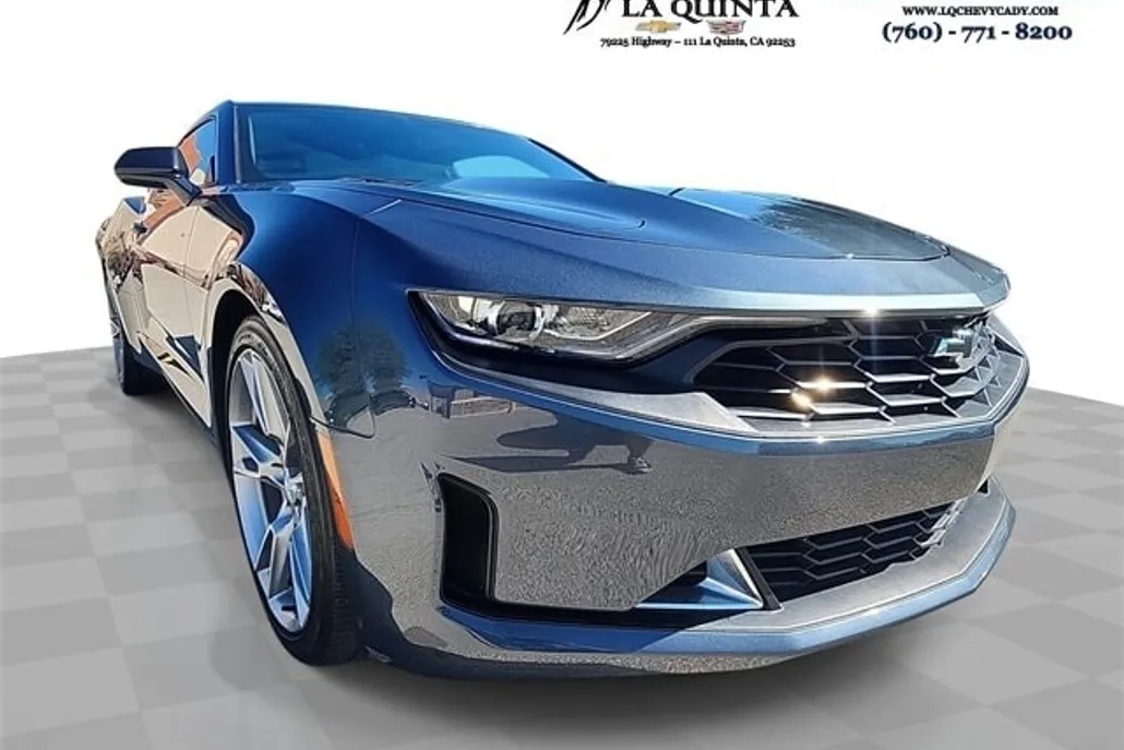 2021 Chevrolet Camaro 1LT photo 1