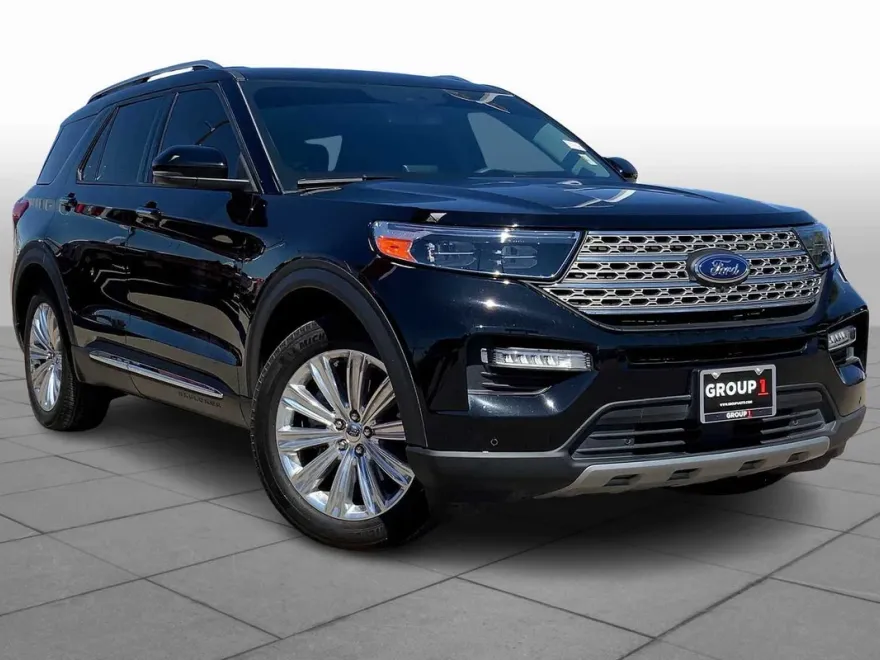 2023 Ford Explorer Limited photo 1