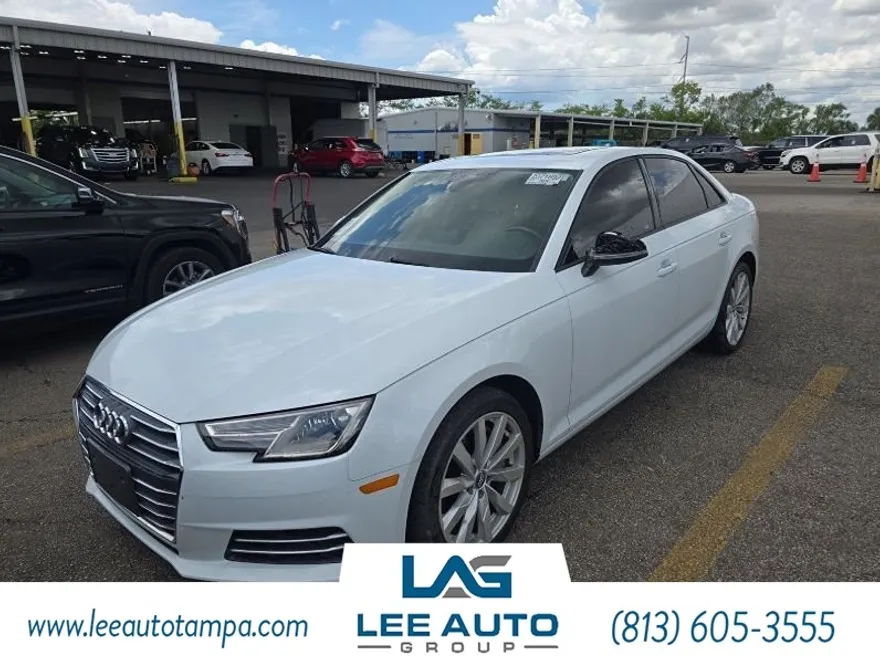 2017 Audi A4 Quattro Premium photo 1