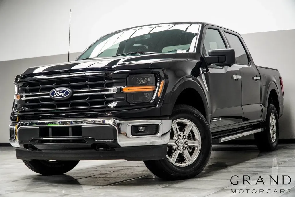 2024 Ford F-150 XLT photo 1