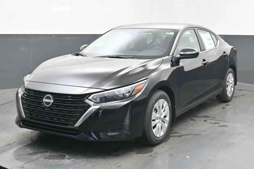 2025 Nissan Sentra S photo 1