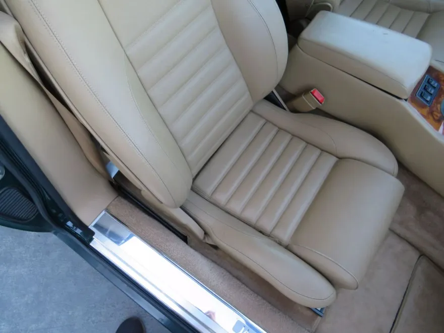1994 Jaguar XJS photo 33