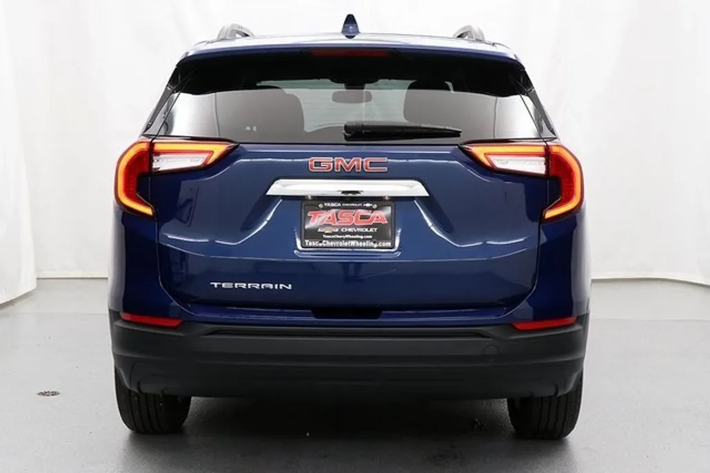 2022 Gmc Terrain SLE photo 1