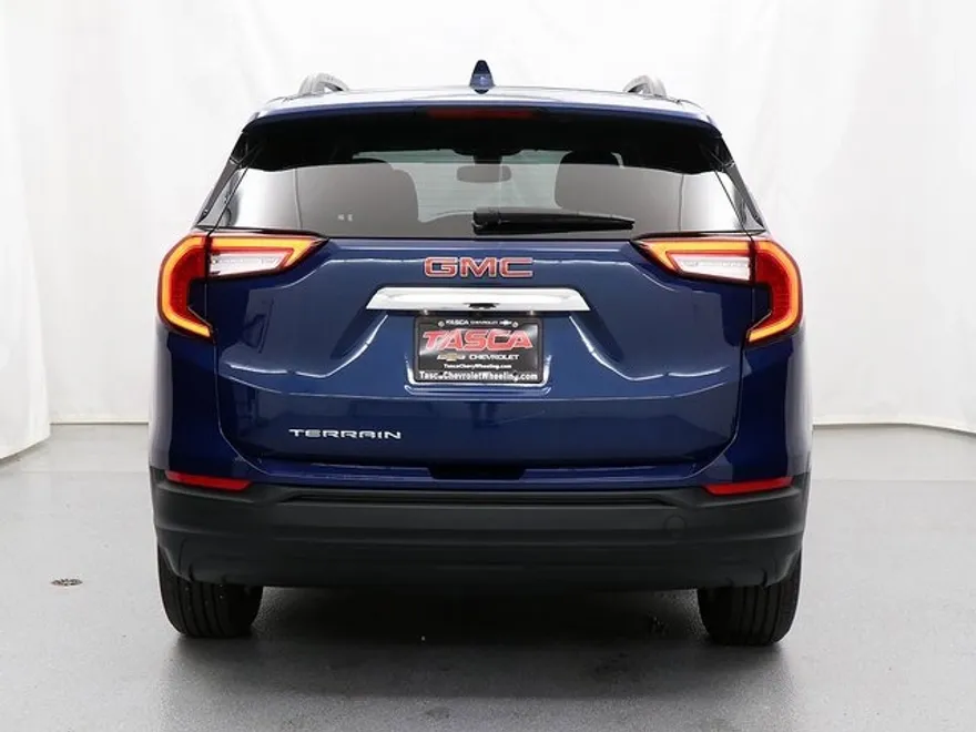 2022 Gmc Terrain SLE photo 1