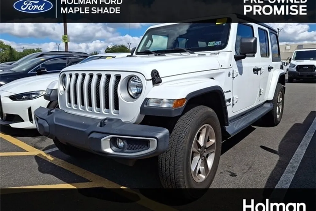 2020 Jeep Wrangler Unlimited Sahara photo 1