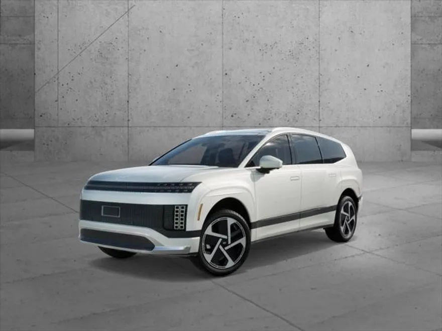 2026 Hyundai Ioniq photo 1
