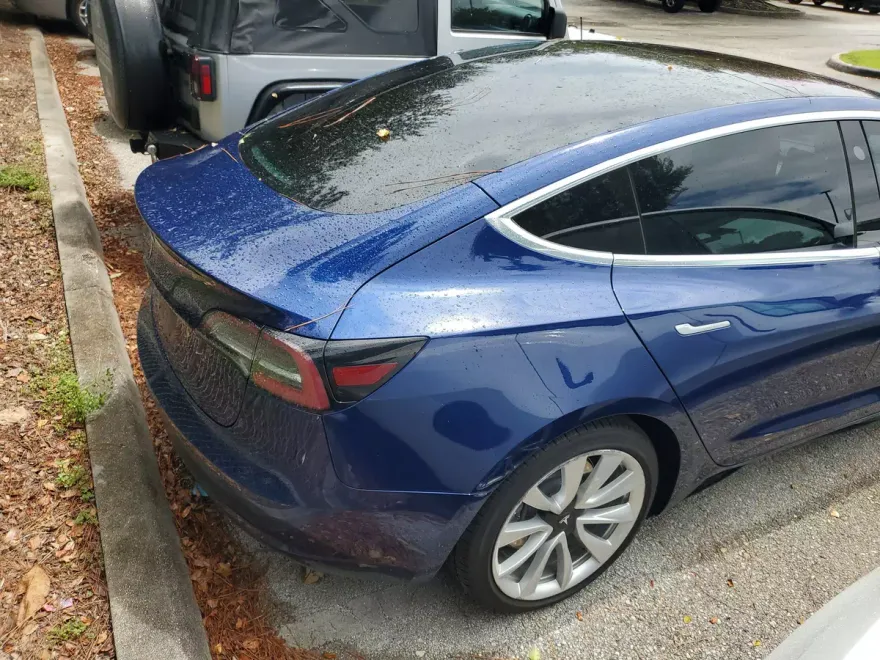 2018 Tesla Model 3 Mid Range photo 1